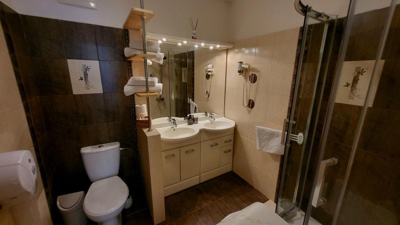 Selfness Roznava Aparthotel Екстериор снимка