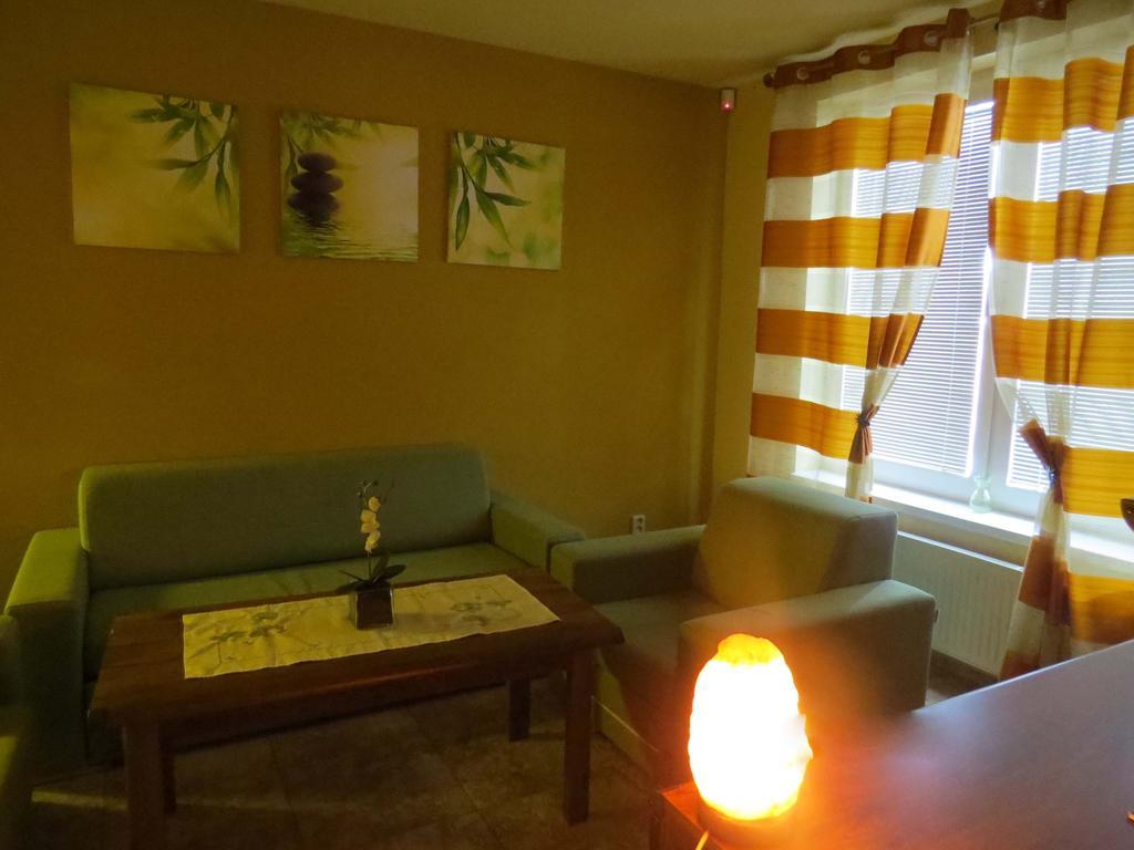 Selfness Roznava Aparthotel Стая снимка